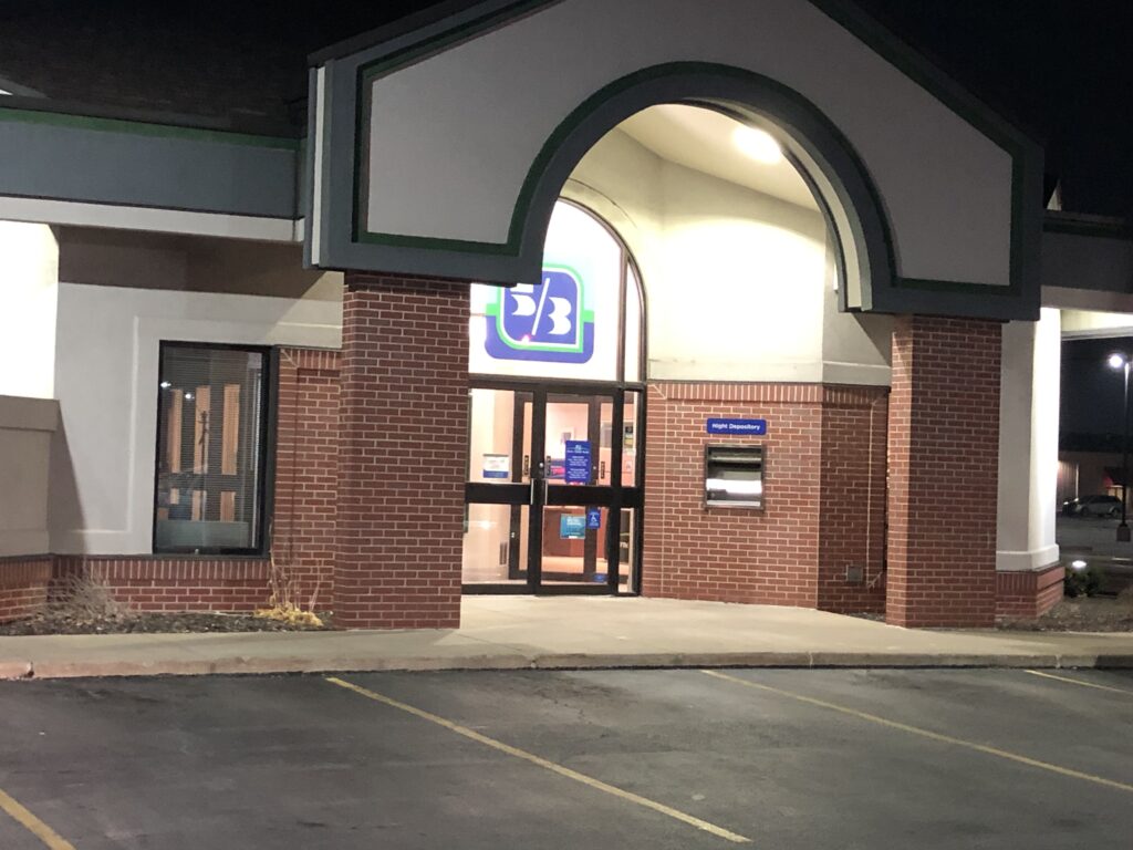 highland bank st francisville opening date