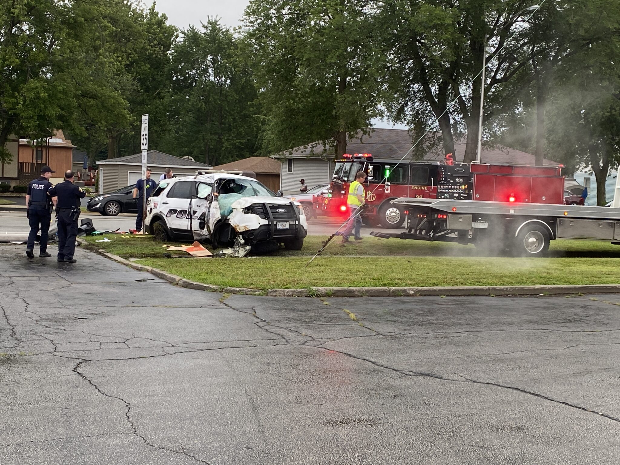 Lansing Squad Car Flipped After Responding To Accident Region News Source